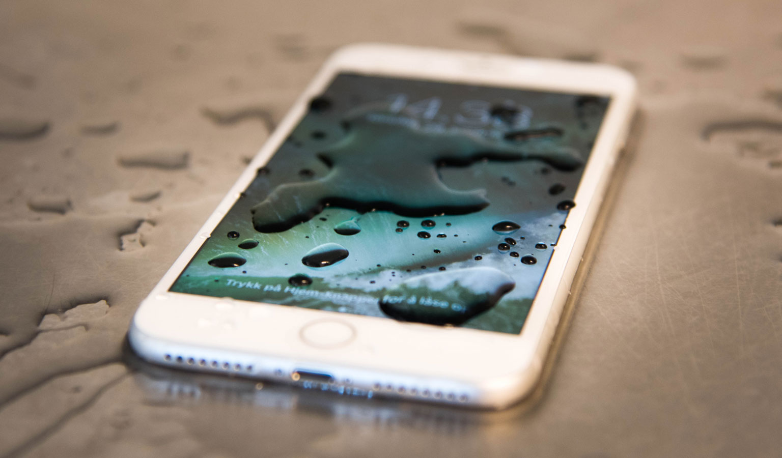 iPhone 7 er i likhet med mange andre nye mobiler vanntett